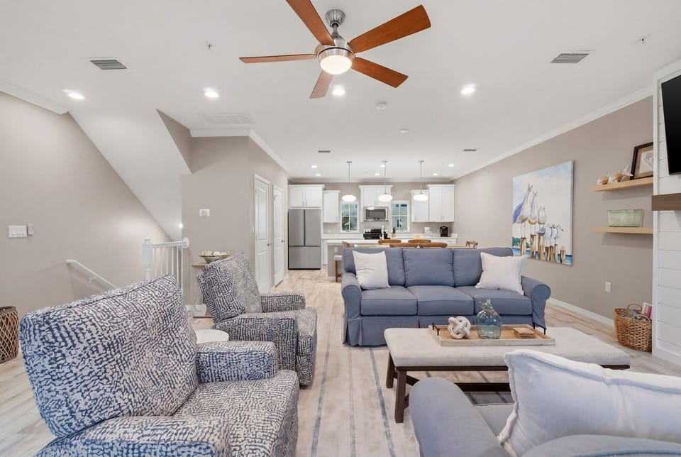 Salty Seagull-  Living Room towards Kitchen