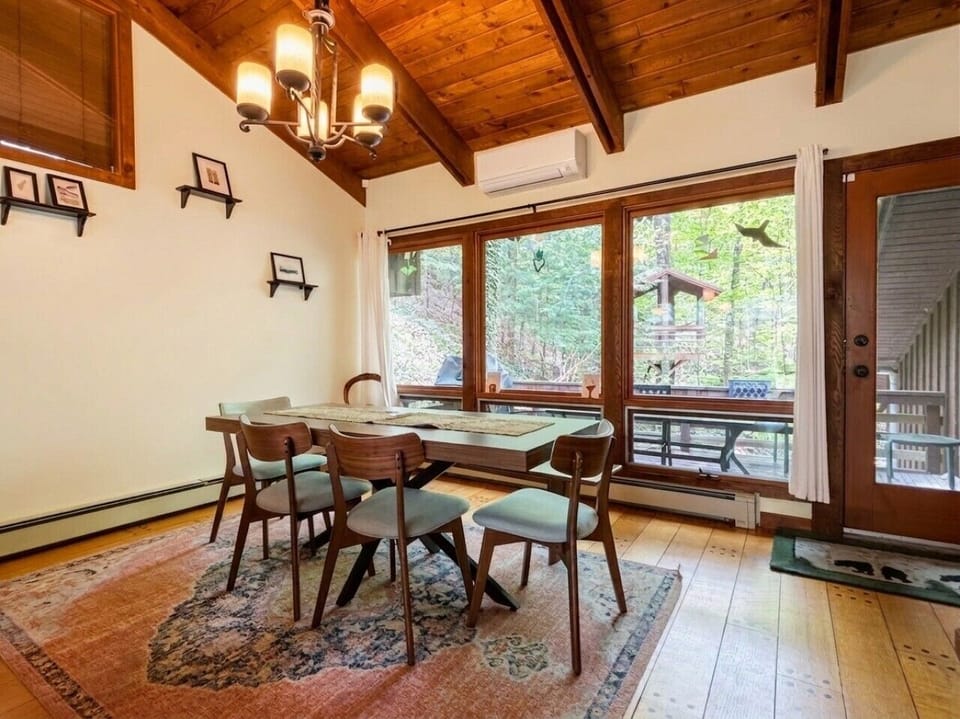 Dining Room | Deck with Propane Grill | Propane Provided