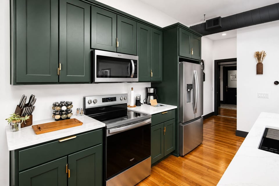 Full Kitchen
