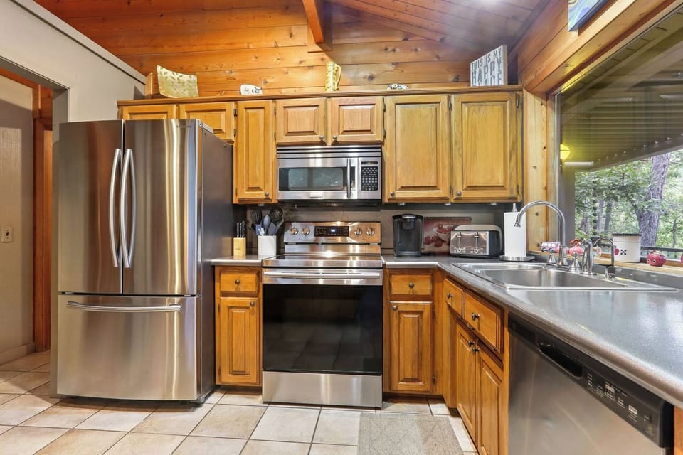 Fully stocked kitchen