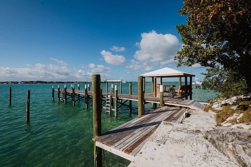 Private Dock - NO Wake Zone