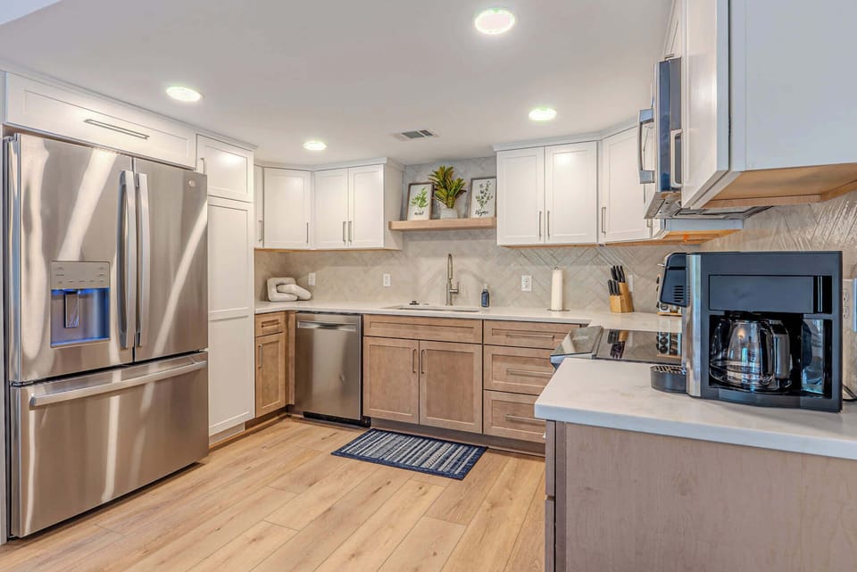 Kitchen equipped for everyday meals and snacks.