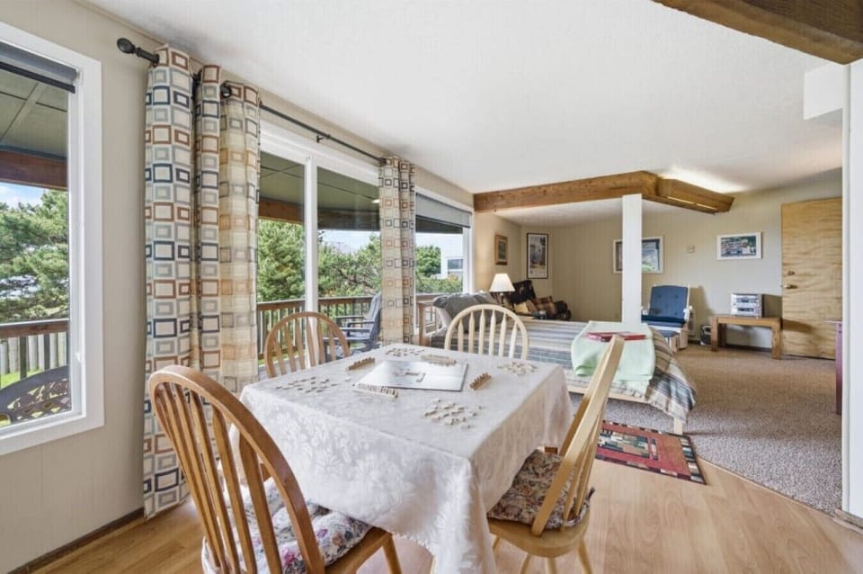 Second Floor Den | Dining Table | Large Windows & Outdoor Views