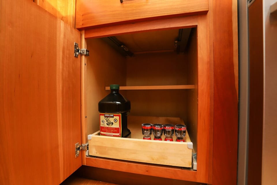 Pantry essentials such as extra virgin olive oil, salt and pepper are always included.