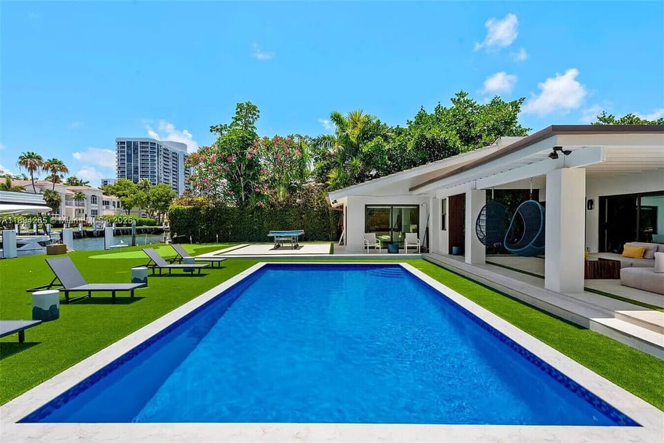 Sunlit days around your private pool