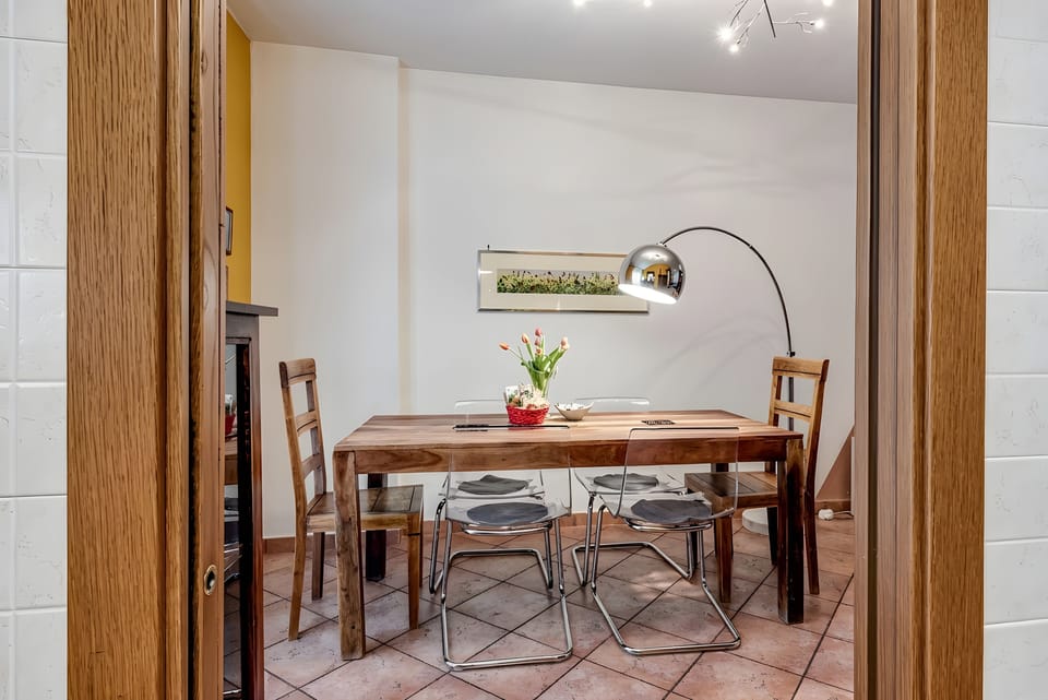 "House Nubia": Family Townhouse walk to Uffizi Apartment in Florence