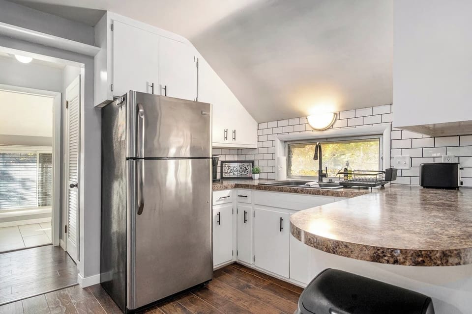 Kitchen - 616. 287. 2210