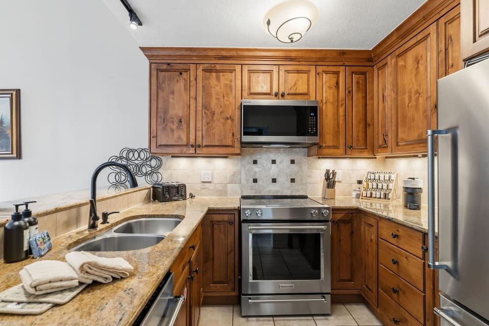 Fully equipped kitchen