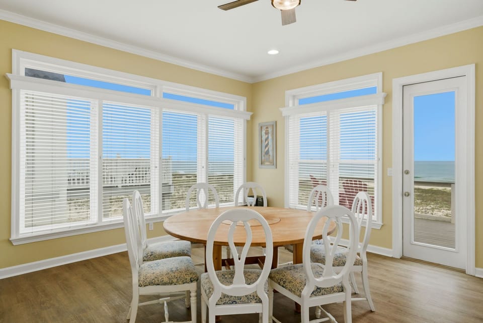Dining Room With Beautiful Views