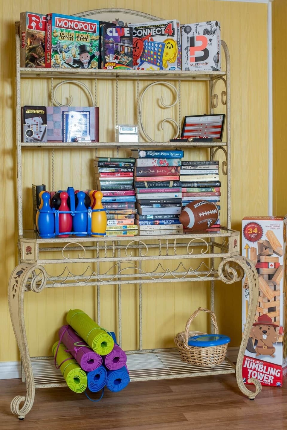Games and toys and yoga mats - enjoy!