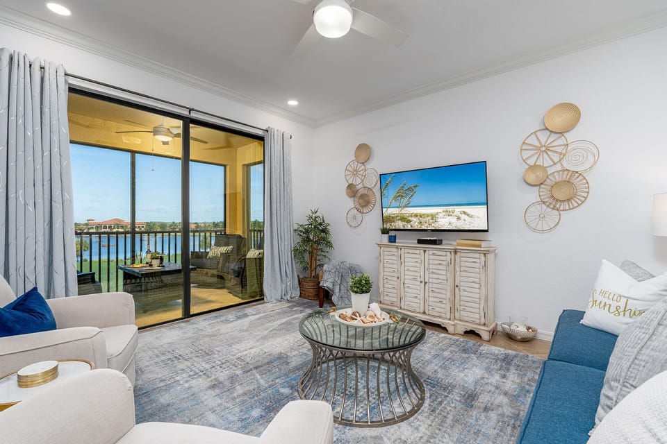 Great Room - Stunning Sunset & Golf Course 