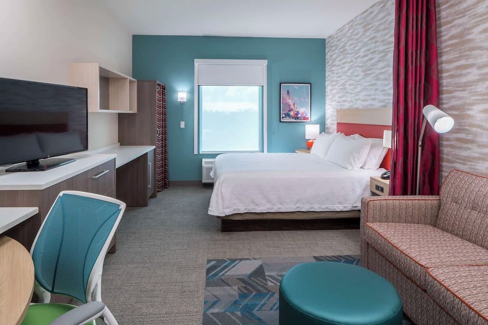 Bedroom. Interior and views may vary based on location and availability.