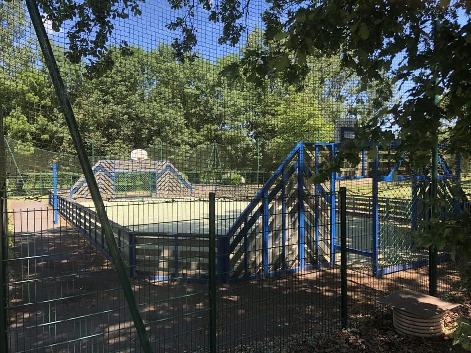 Sport court