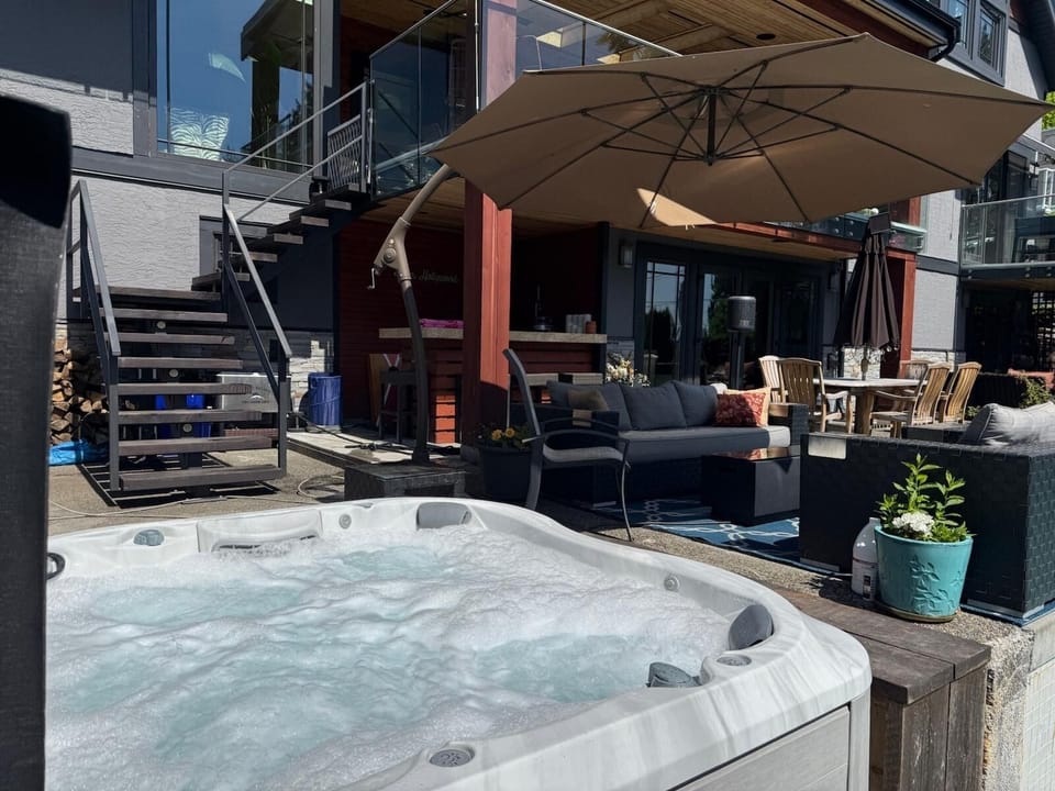 Relax in the 8 person hot tub 