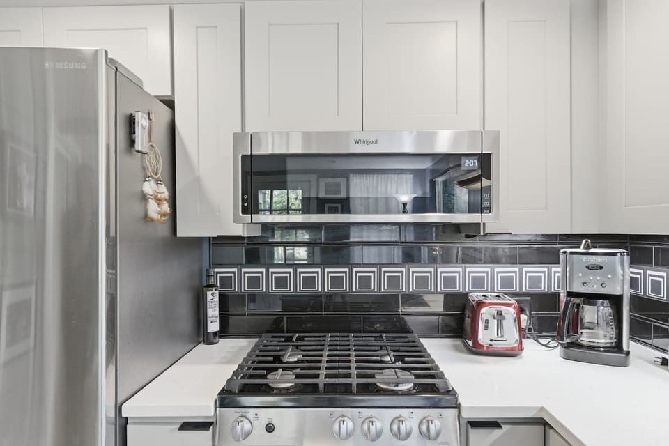 Perfect setup for families and long stays with full kitchen stove access