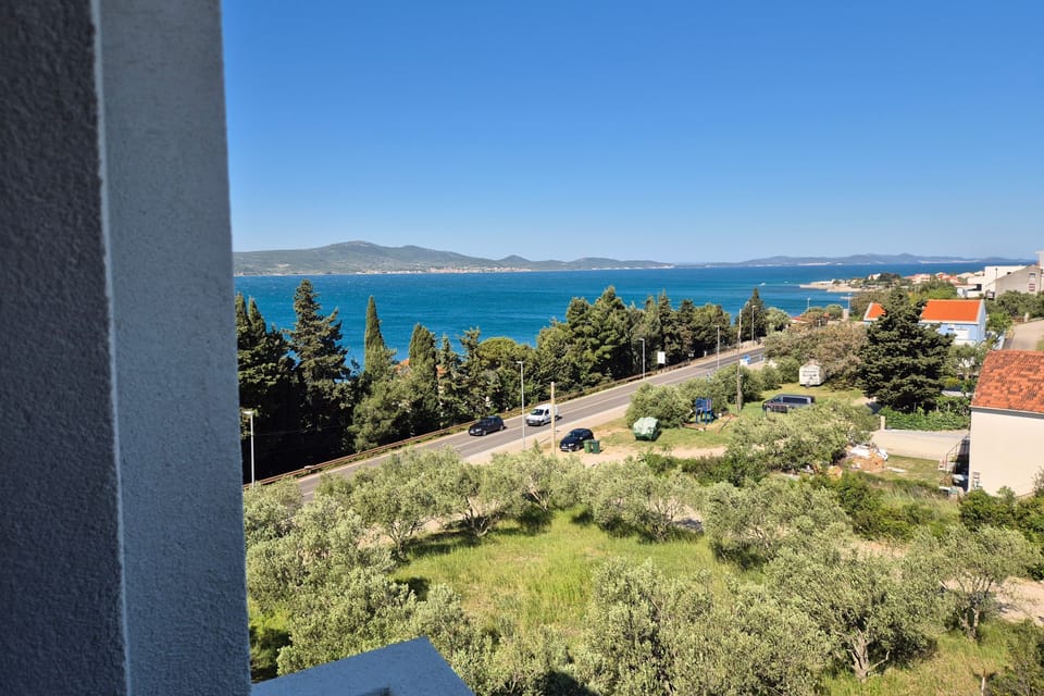 Balcony 2