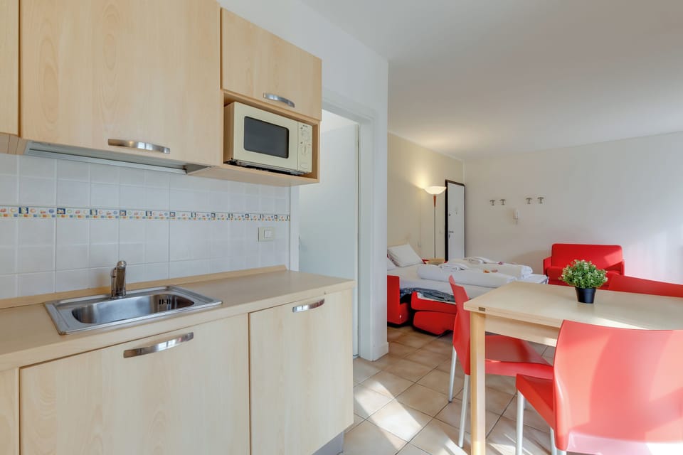 Kitchen and dining area