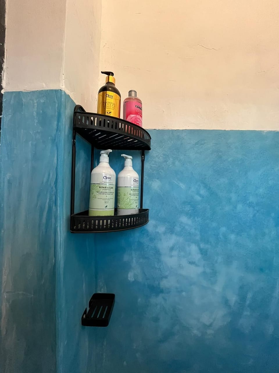 Bathroom amenities