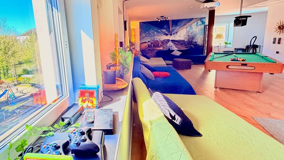 Game room
