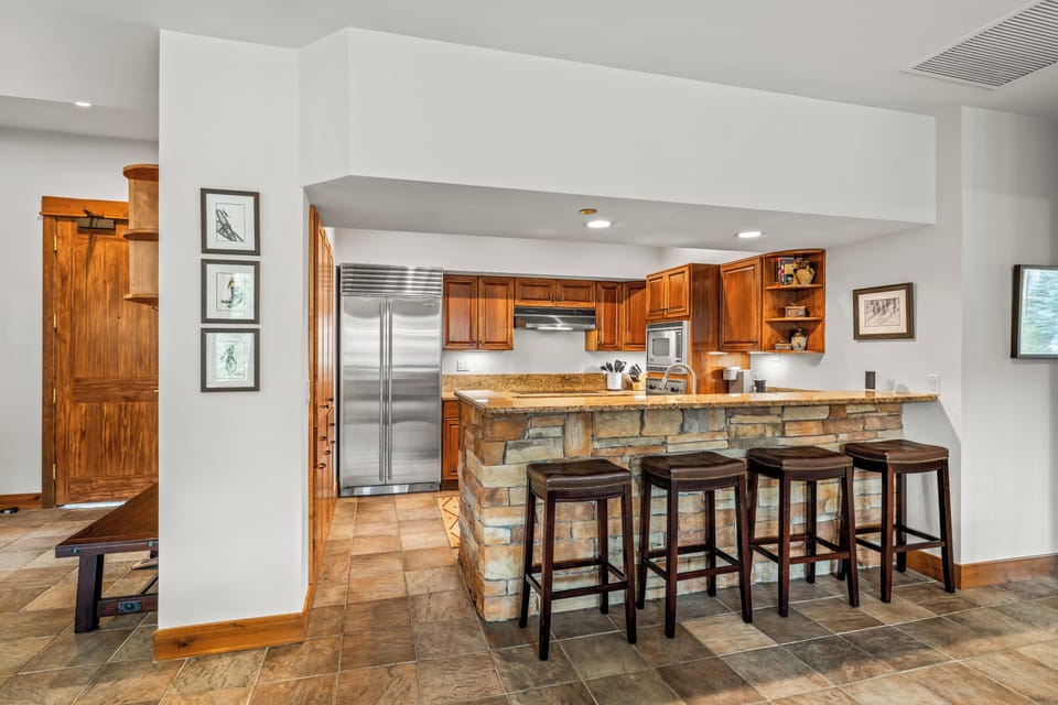 Breakfast Bar