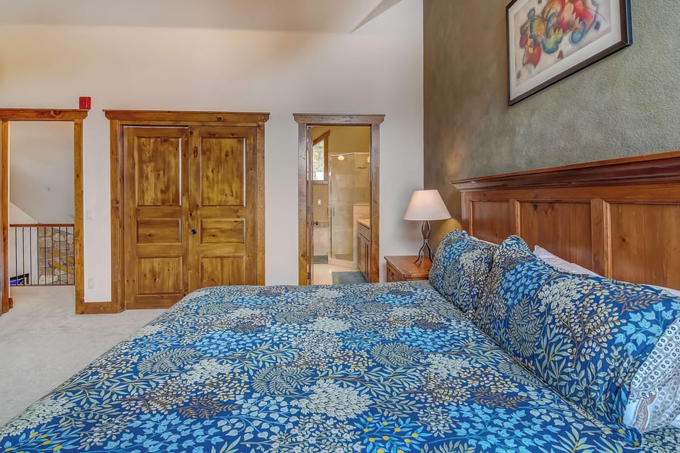 King Master Bedroom with Attached Full Bathroom