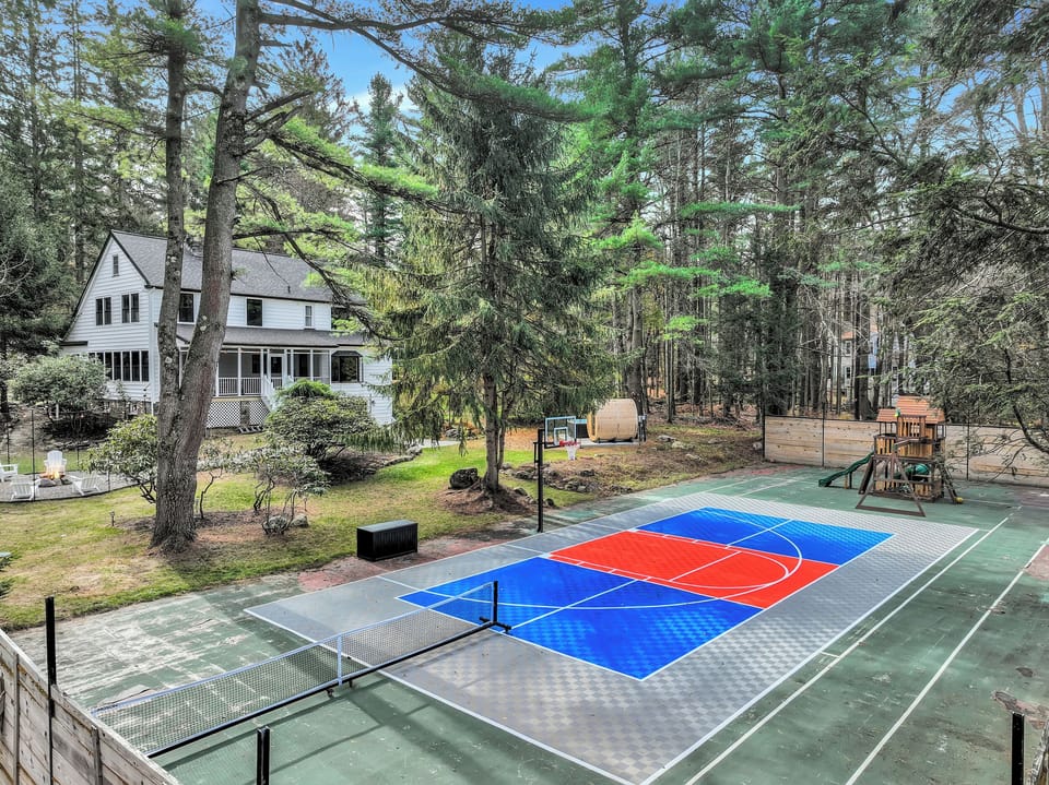 Sport court