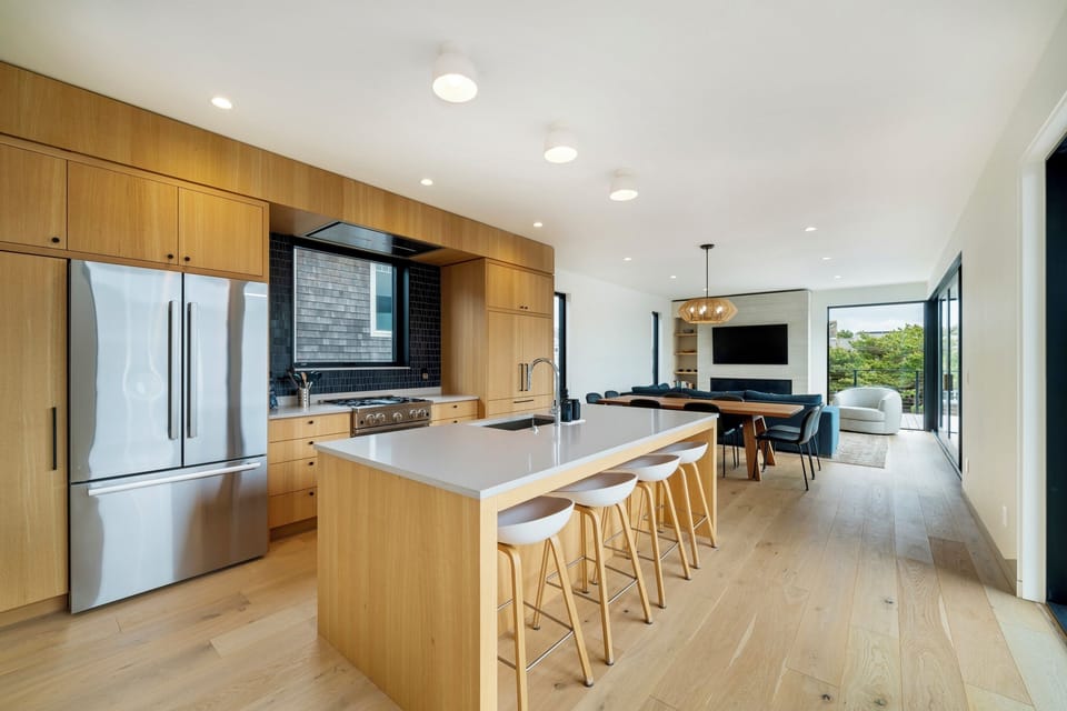 Comfy counter seating for quick bites before heading to the beach.