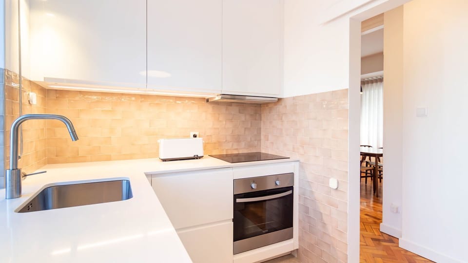 Fully equipped modern kitchen #FullyEquipped #HomeAwayFromHome