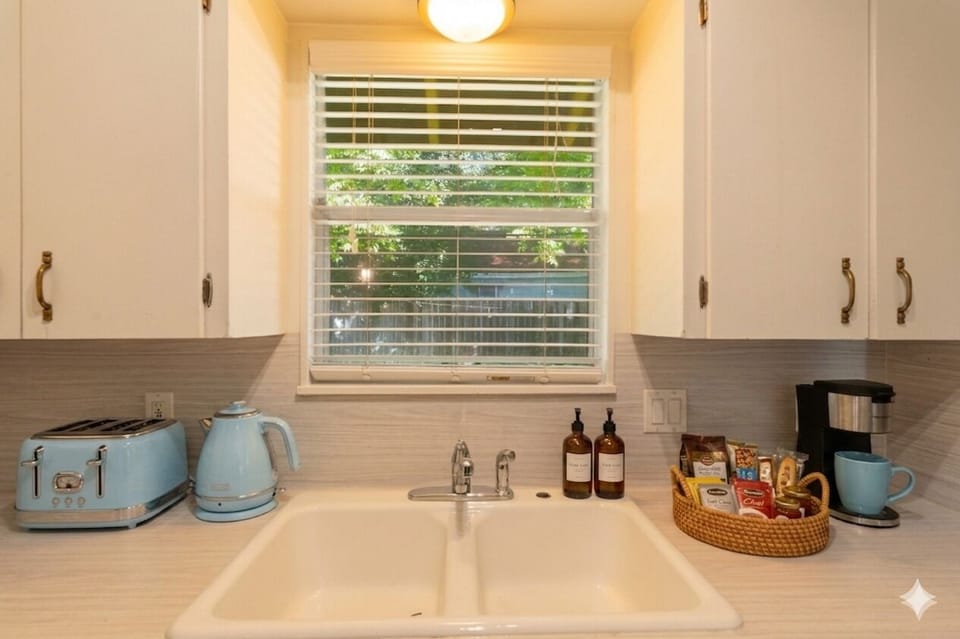 fully stocked kitchen