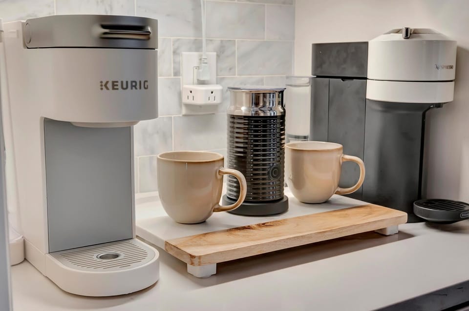 Fully equipped coffee station