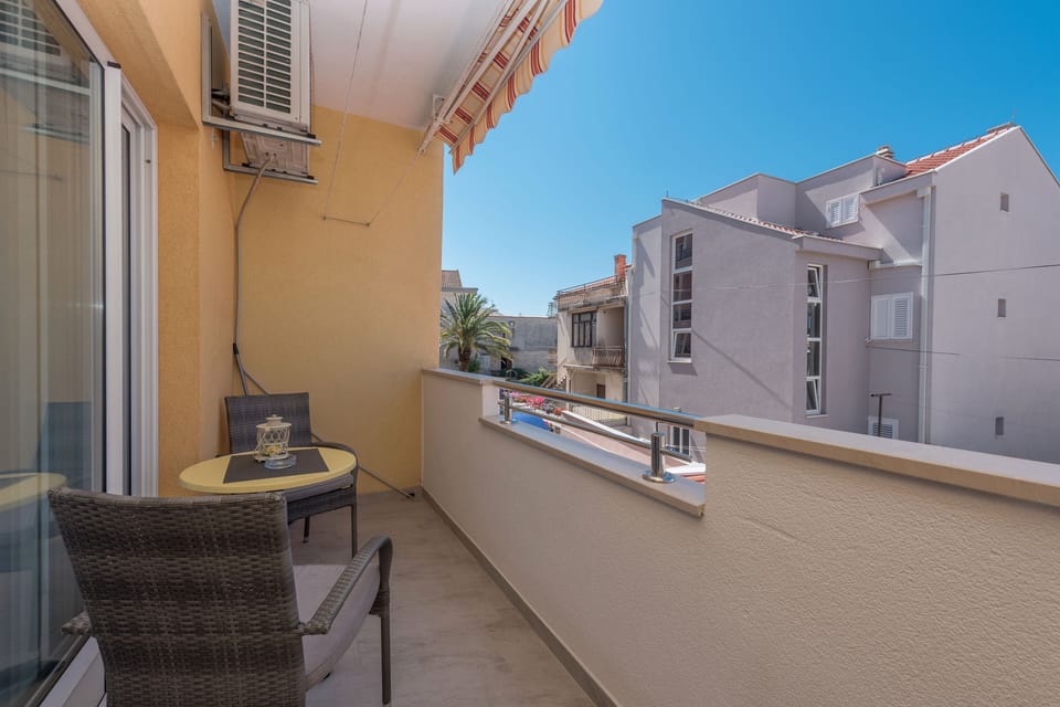 Balcony 1