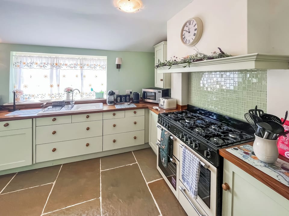 Kitchen | Crown House, Alford, near Mablethorpe