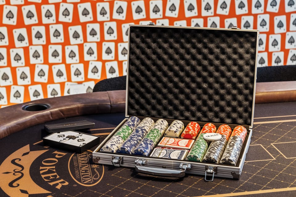 Everything you need for a great night of cards