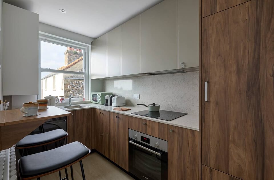Fully Equiped Kitchen