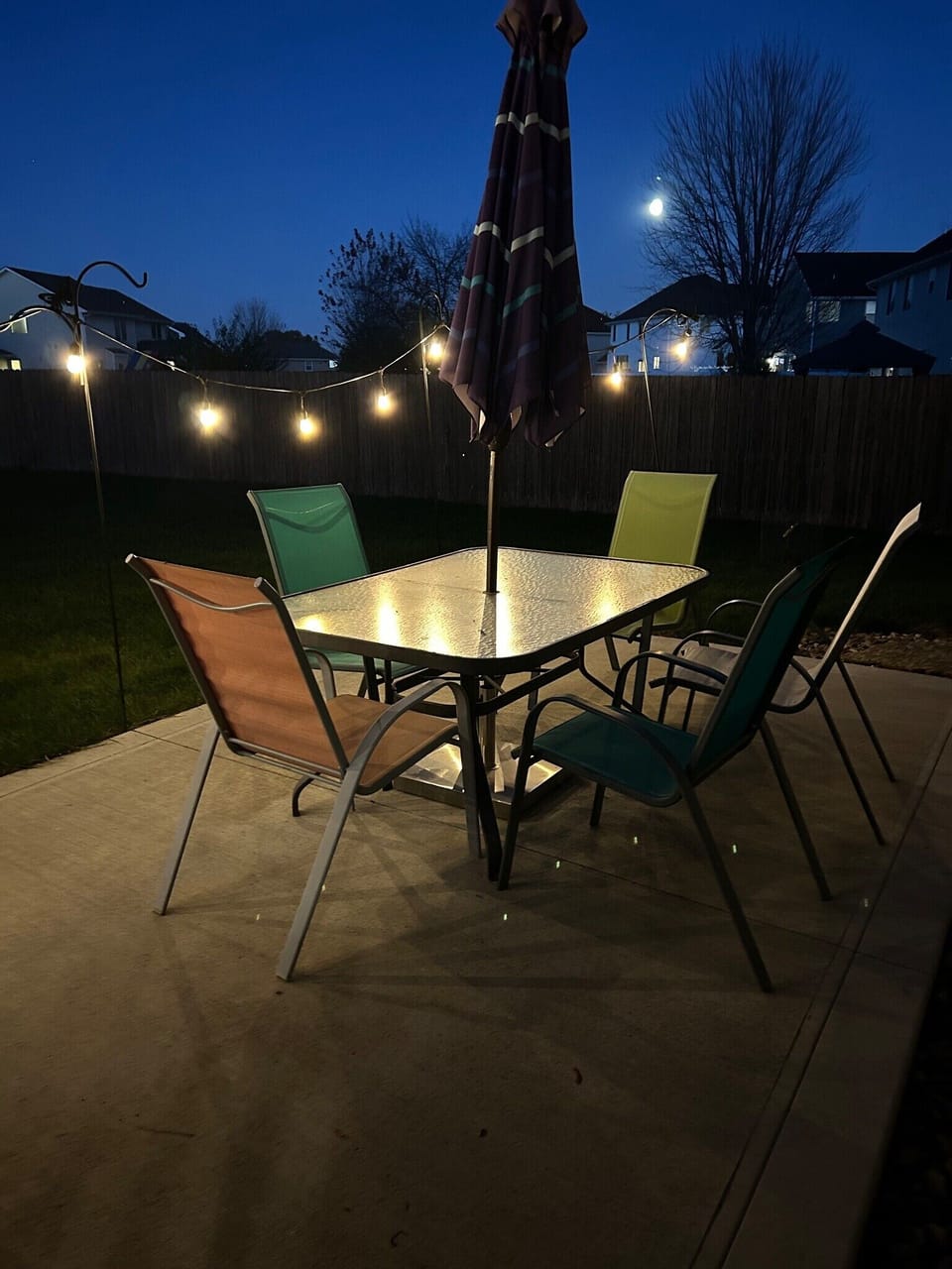 Outdoor dining