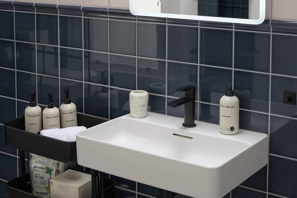 Main shower room