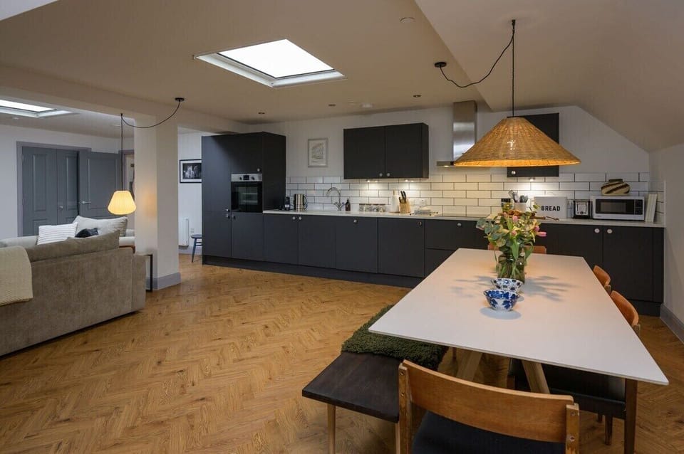 Open plan dining