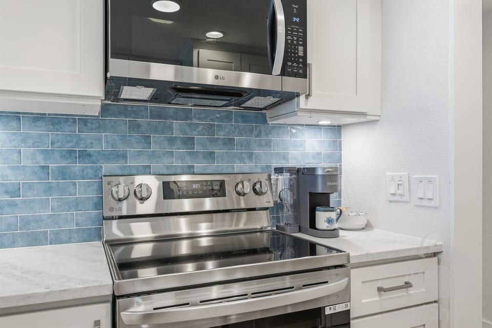 Stainless range and microwave