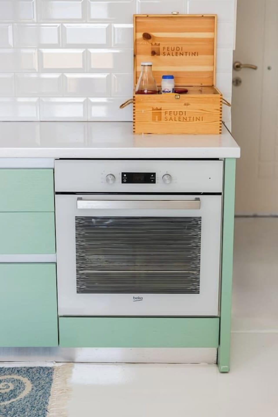 Fully-equipped kitchen details