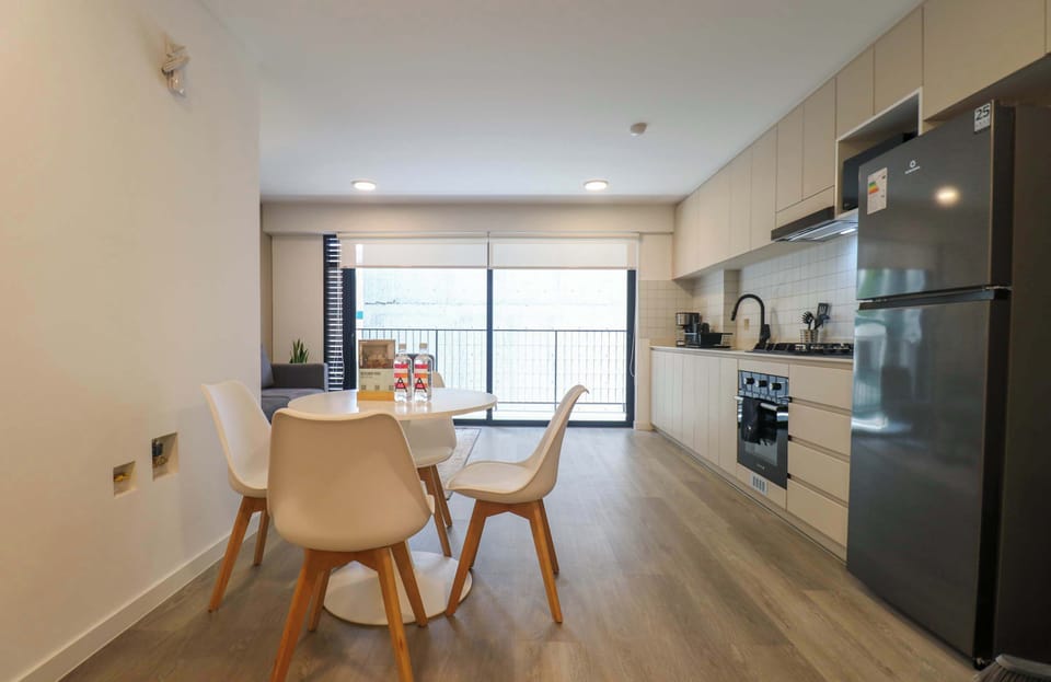 Comfortable and functional dining room