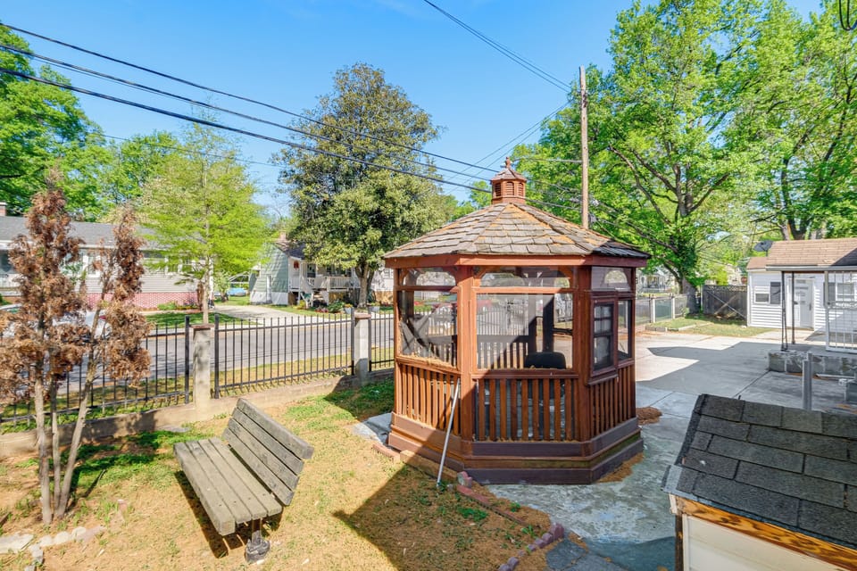 Gazebo Seating Area | Private Yard