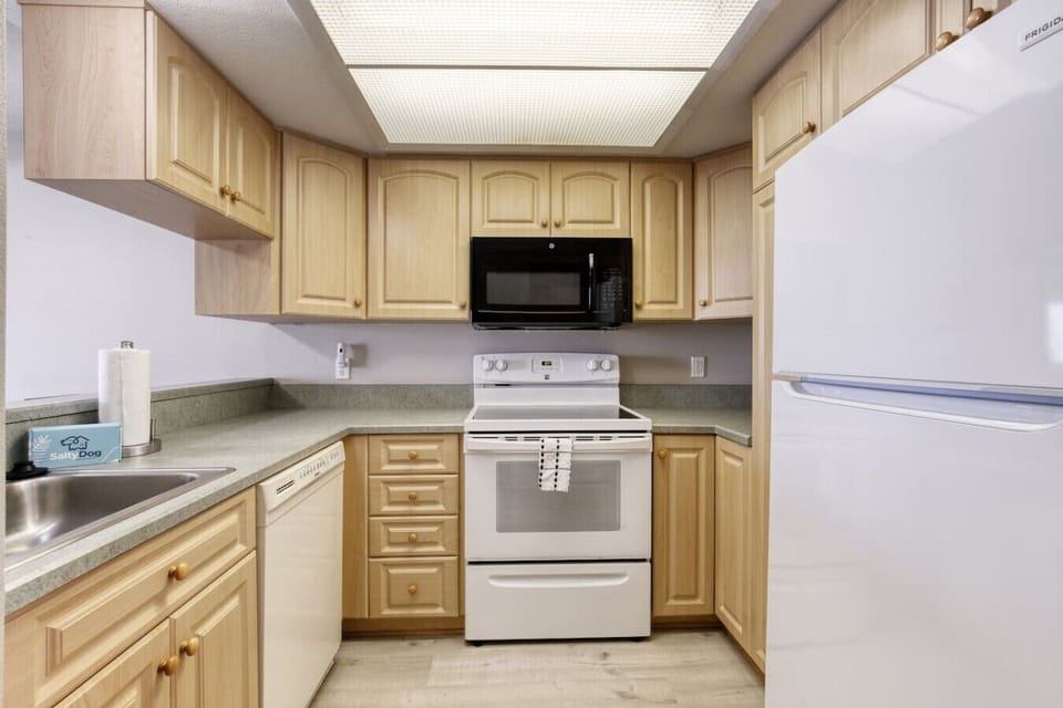 Ormond Beach Vacation Home Airbnb VRBO Pet Friendly