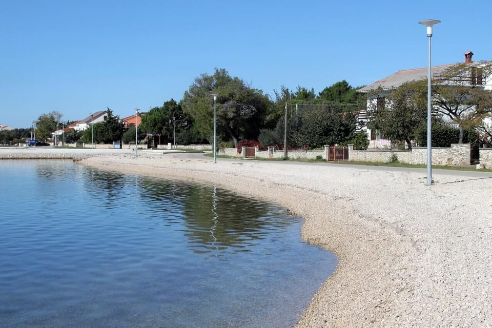 Nearby beaches
