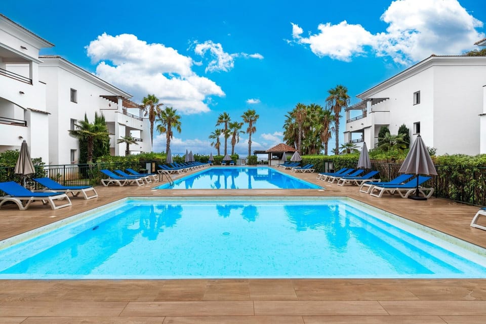 Holiday Home Swimming Pool