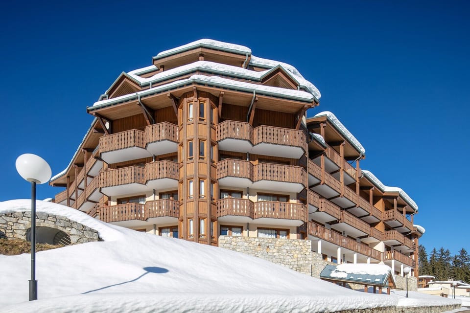 Holiday Home Exterior [winter]