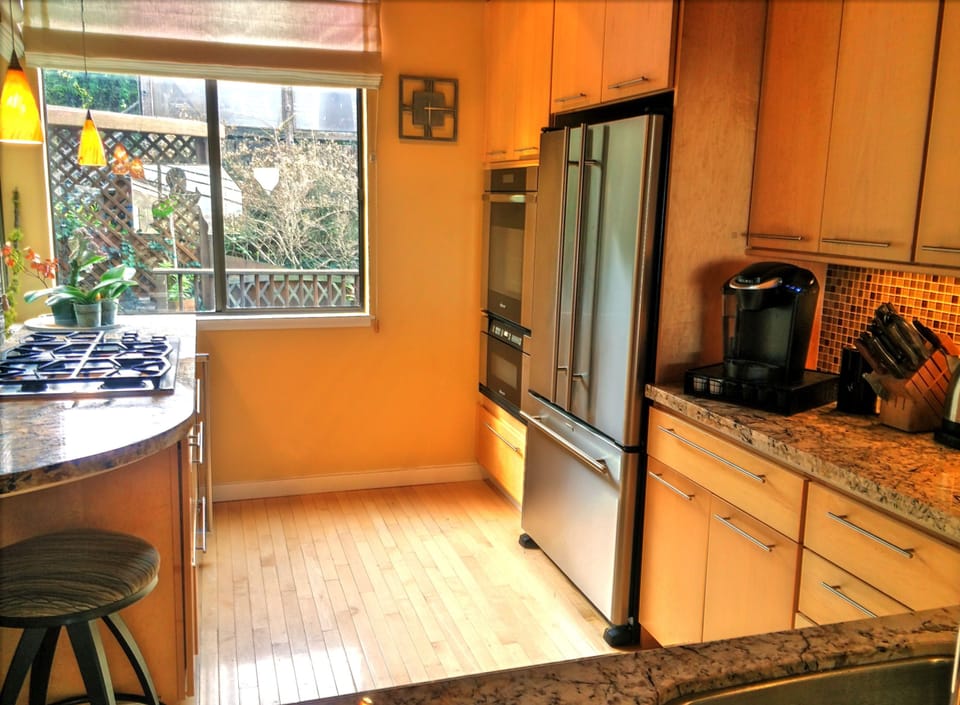 Refinement all around. Dacor range, oven and microwave. All set for your needs.