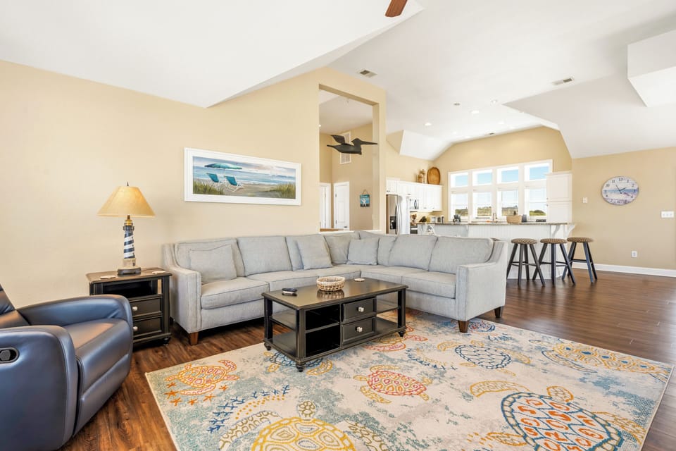Great Room - Top Level