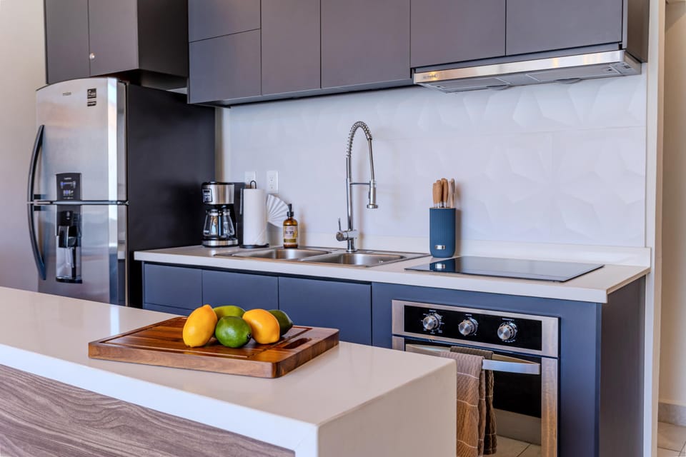 Condo - Image 12