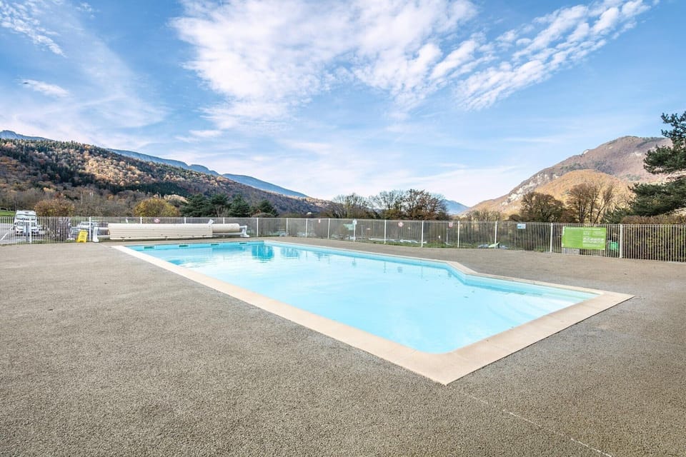 Holiday Home Swimming Pool