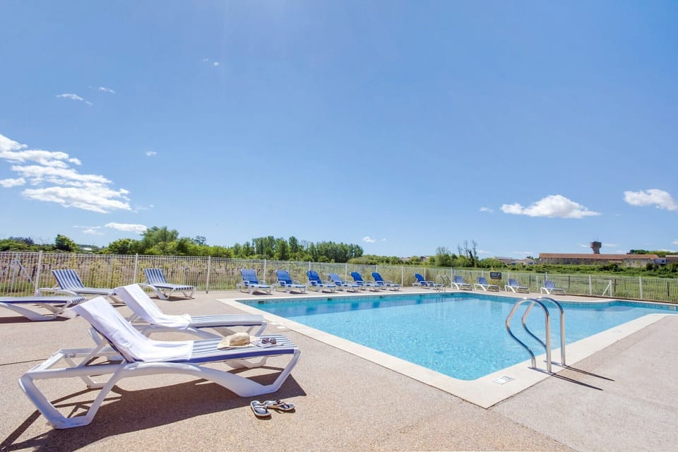 Holiday Home Swimming Pool